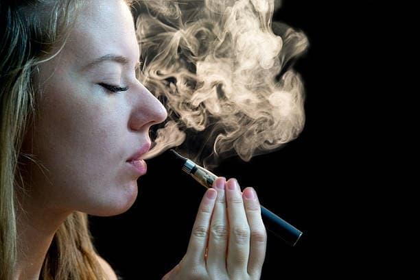 IBvape E-Zigaretten Review and Consumer Guide as e cigarettes vs cigarettes Trends Reshape Smoking Choices