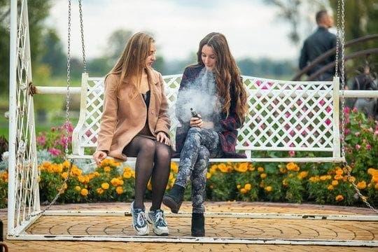 Najjeftinije E-cigarete and e cigarette wholesale buying guide for bulk savings, top brands and smart sourcing