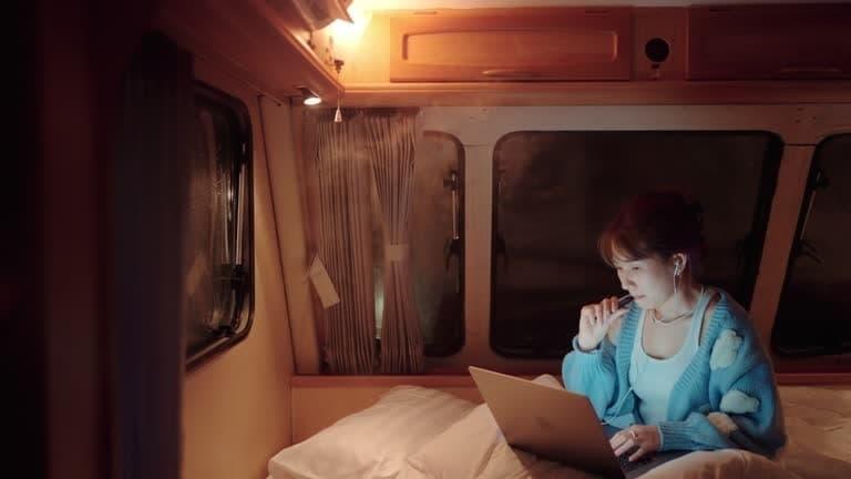 E-Papierosy safety guide uncovering the chemicals found in e-cigarettes and how to reduce risks