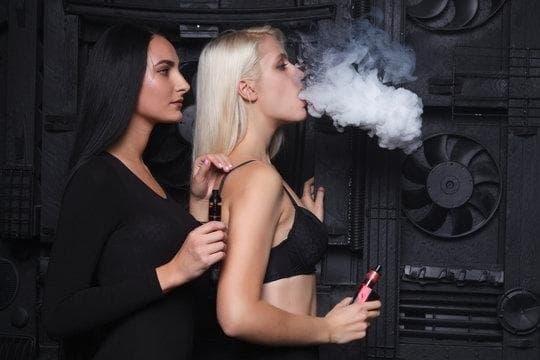 IBvape E-Zigaretten buyers guide and flavor trends for e cigarette vape liquid with nicotine in 2025