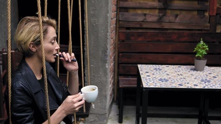 nha cai uy tin and can you take e cigarettes on a plane - Practical travel tips and airline rules for e cigarette users