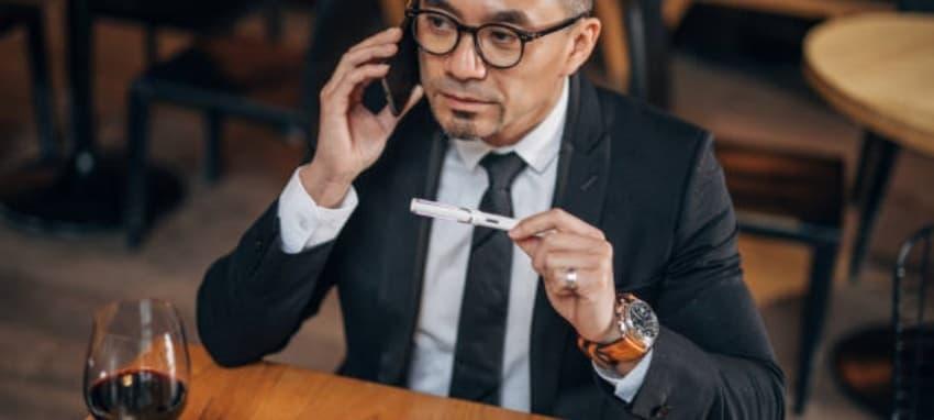 iBVape Buying Guide, iBVape Review and Tips to Choose the Perfect gold e cigarette for Style and Performance