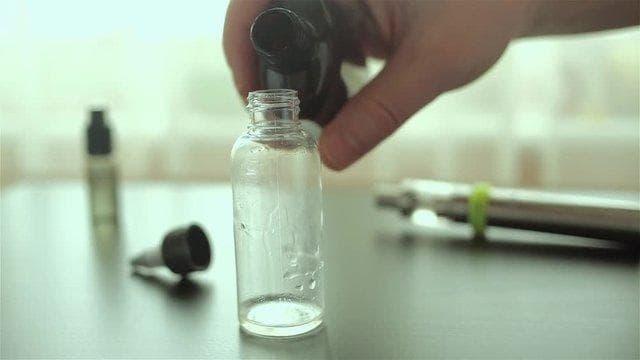 e-cigarette Buying Guide and Practical Checklist to Spot Fake Electronic Cigarettes Before Purchase