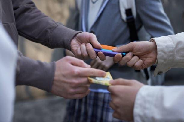E-Sigara and do e cigarettes help quit smoking explored with evidence, expert tips and practical quitting strategies