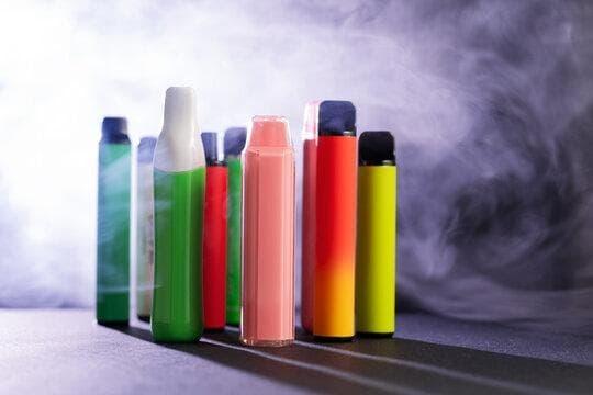 IBvape Shop guide to the 21st century smoke rechargeable kit – full review, battery life tips and best deals